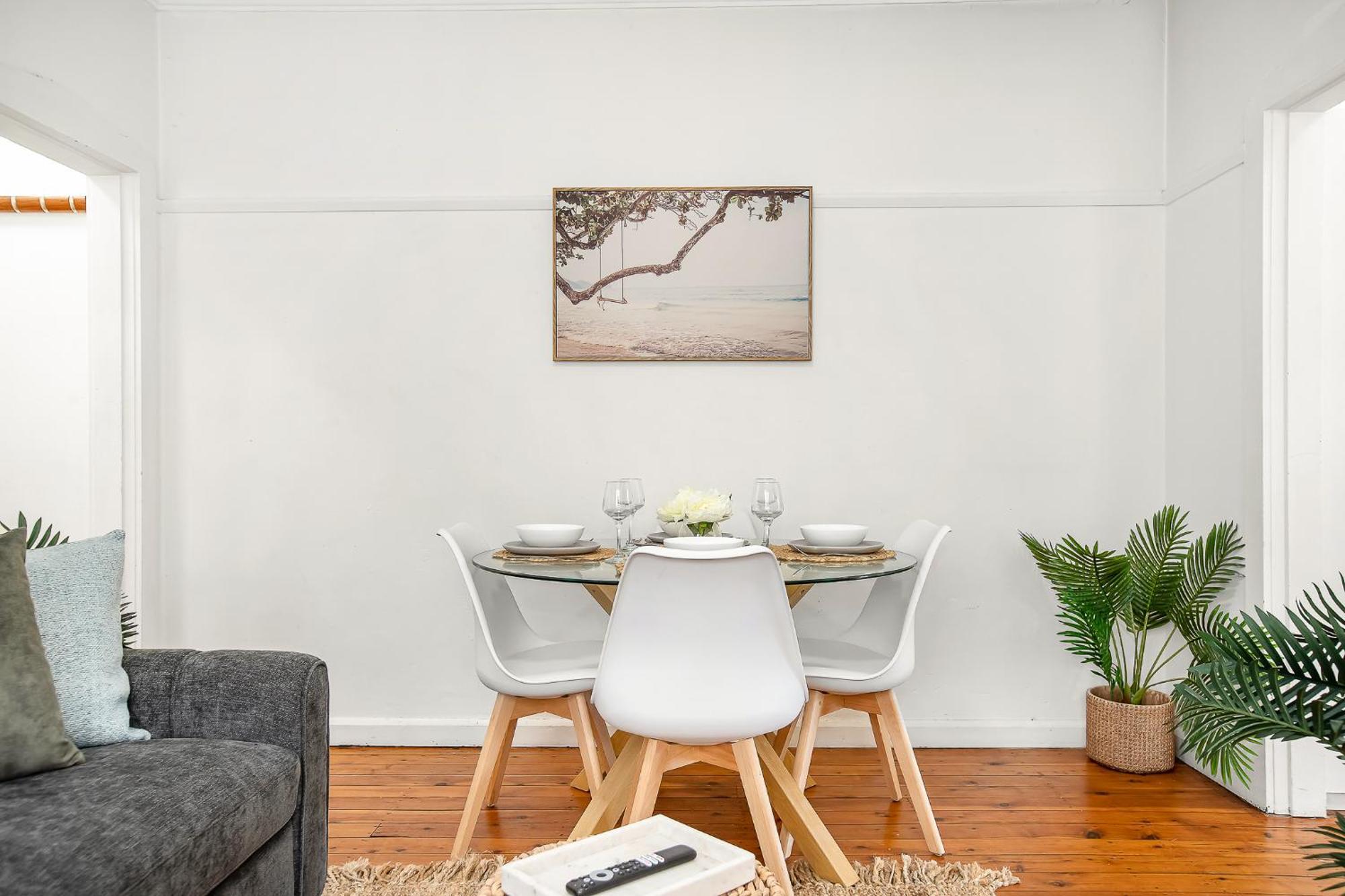 Manly Getaway - Perfect Location, Stylish - Mins Walk To Manly & Wharf - Perfect For Families, Couples & Business Travellers Apartment *