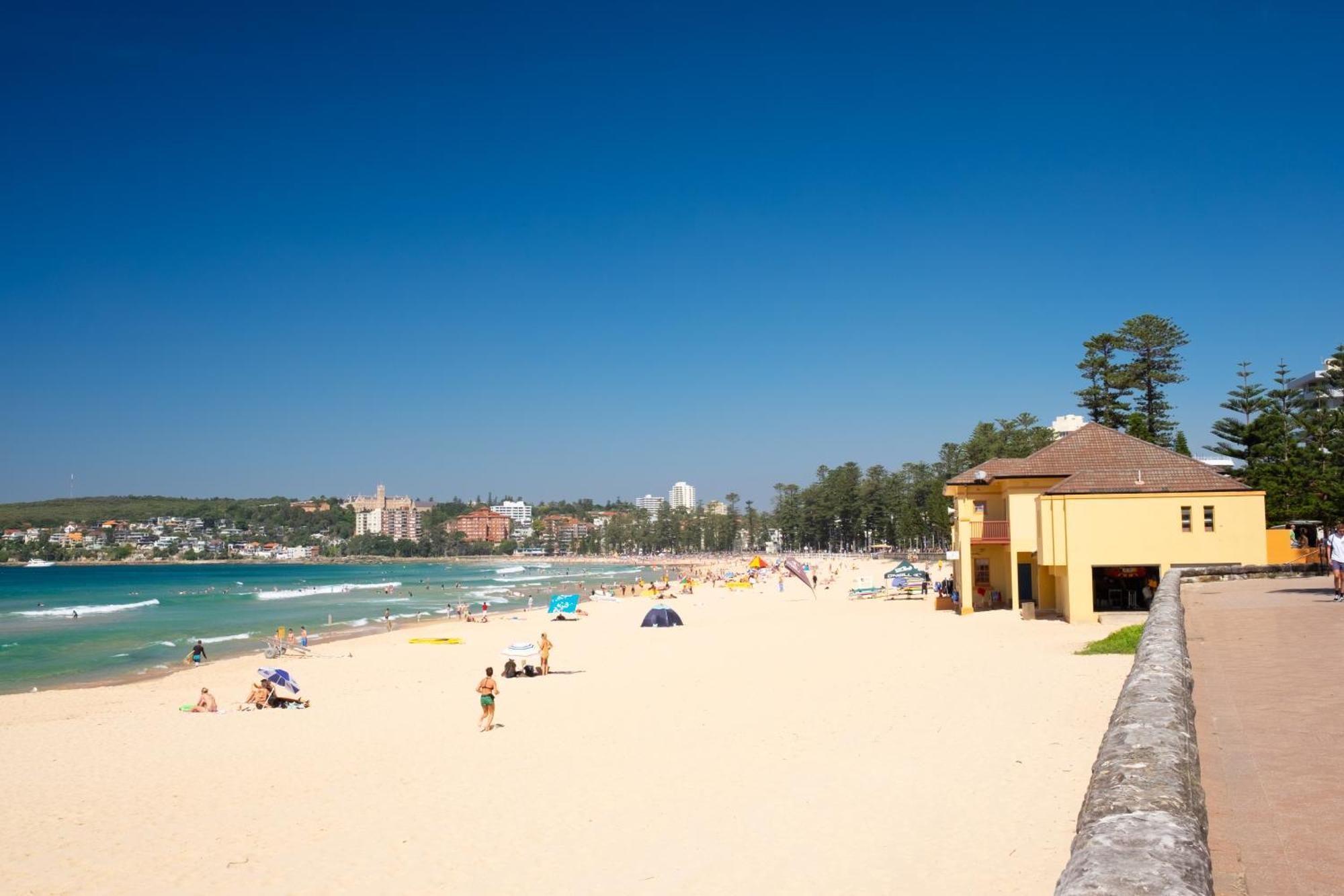 Apartment Manly Getaway - Perfect Location, Stylish - Mins Walk To Manly & Wharf - Perfect For Families, Couples & Business Travellers Sydney
