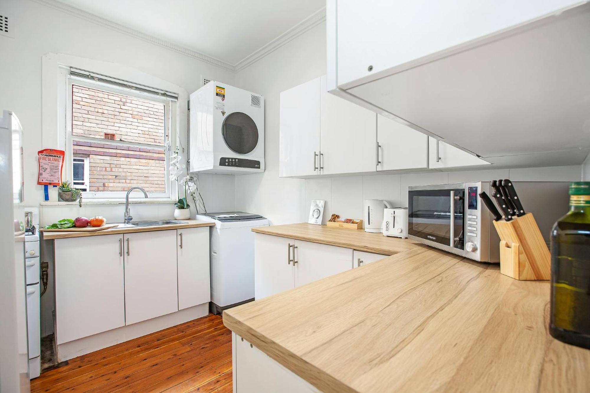 Apartment Manly Getaway - Perfect Location, Stylish - Mins Walk To Manly & Wharf - Perfect For Families, Couples & Business Travellers *